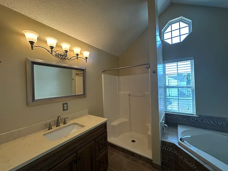 5042 Kemps Lake Dr — Photo 23