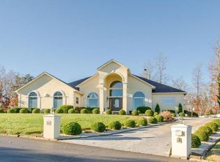 3255 Alpine Ct, Kodak, TN 37764