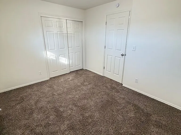 4033 Ottmar Rd NE — Photo 23
