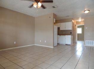 945 Quetzal St APT 2, Corpus Christi, TX 78418