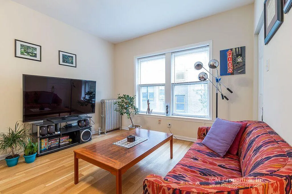 3 bed, 2.5 bath, $2,995 — Photo 1