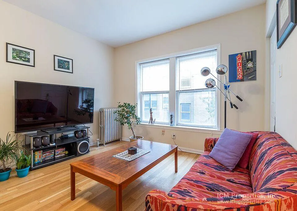 3901 N Pine Grove Ave #3