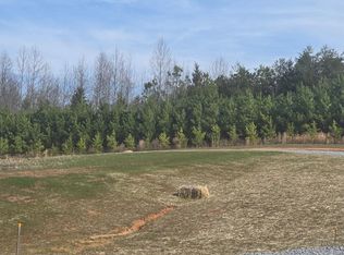 696 Green Bay Rd, Rice, VA 23966