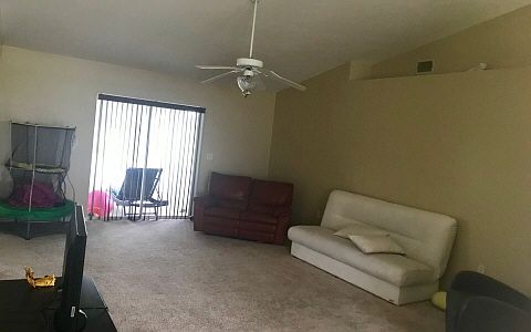 3rd image of 1009 Duane Palmer Blvd