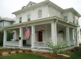 834 Avenue D, Fort Madison, IA 52627