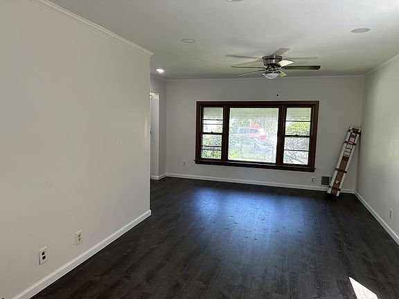 3rd image of 8316 243rd St