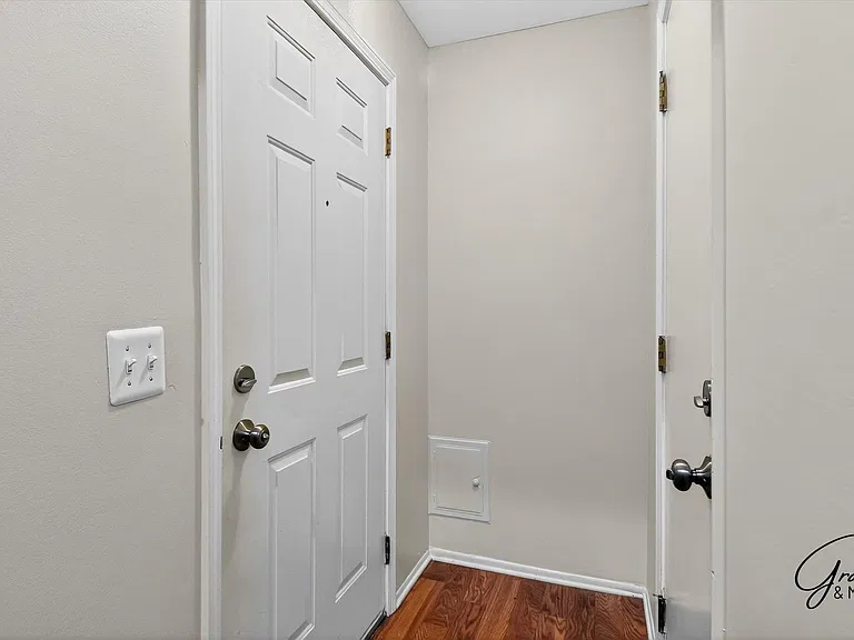 15834 N Franklin Dr — Photo 4
