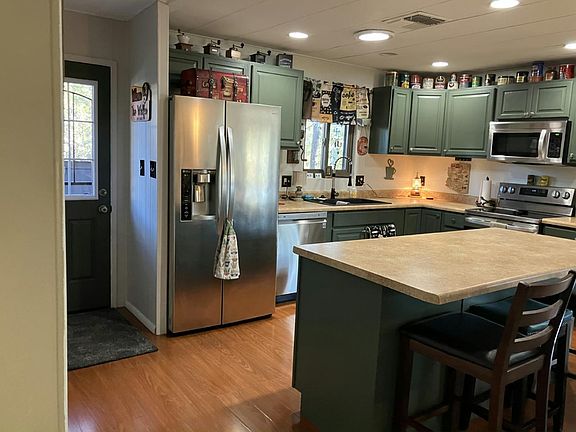 4th image of 240 Rockridge Rd #240