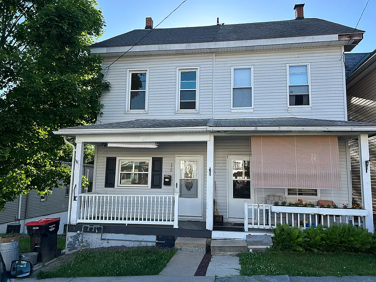 339 N 2nd St — Photo 6