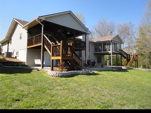 4th image of 301 W Lakeview Dr