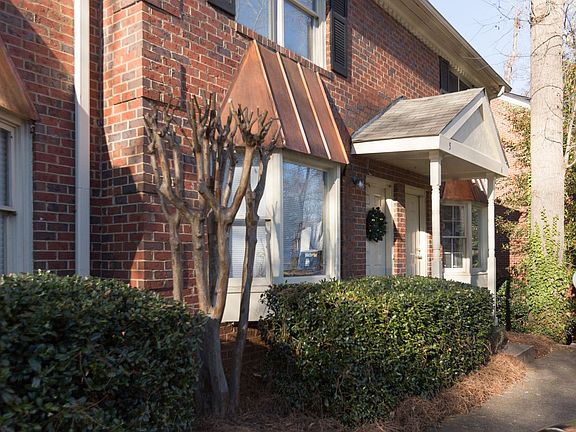 3rd image of 170 Northview Dr APT 8