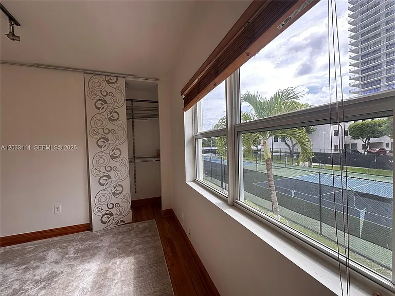 1100 Venetian Way #2B — Photo 24