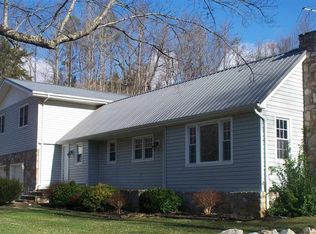 390 Greasy Cove Rd, Cosby, TN 37722