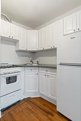 Rented by Douglas Elliman | media 13