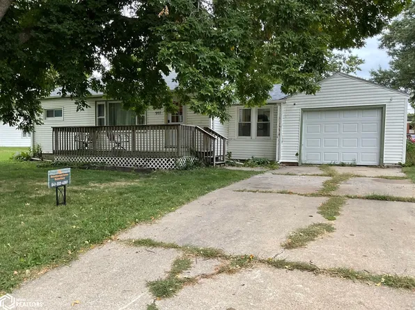 907 N Oak St, Creston, IA 50801