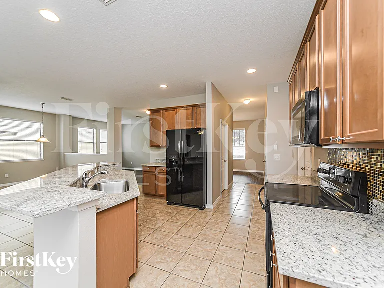 3086 Pointe Place Ave — Photo 8