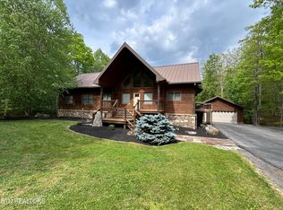 150 Red Oak Dr, Oneida, TN 37841