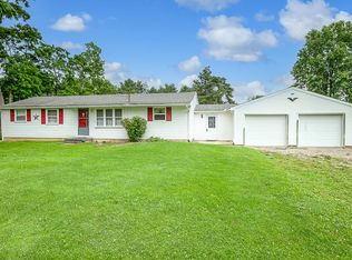 6800 Leesville Rd, Crestline, OH 44827