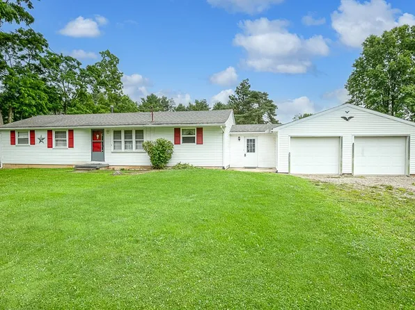 6800 Leesville Rd, Crestline, OH 44827