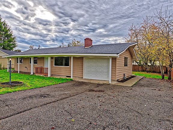 2nd image of 1302 142nd St E