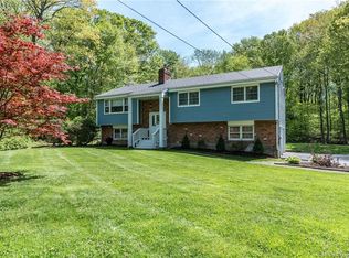 104 Forest Rd, Monroe, CT 06468