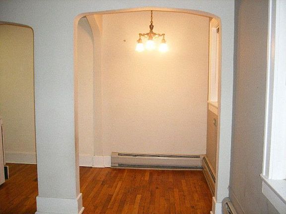 3rd image of 1275 N Clarkson St APT 14G