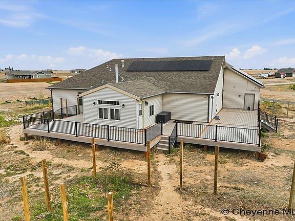 3rd image of 1153 Verlan Way