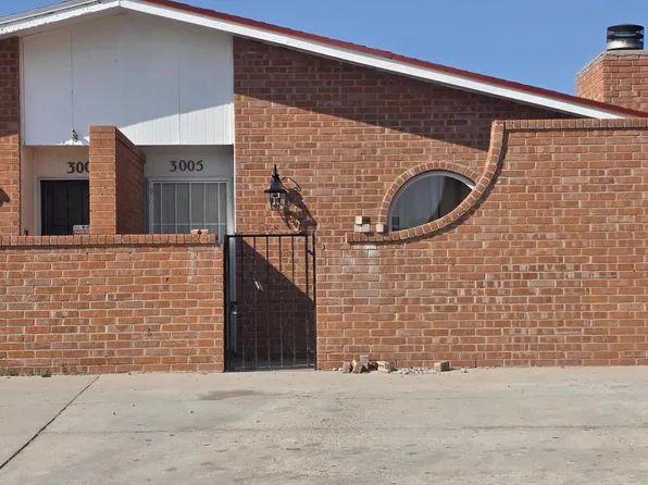 3005 Barkarian Pl, El Paso, TX 79936