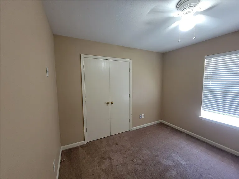 6327 Hayman Dr — Photo 16