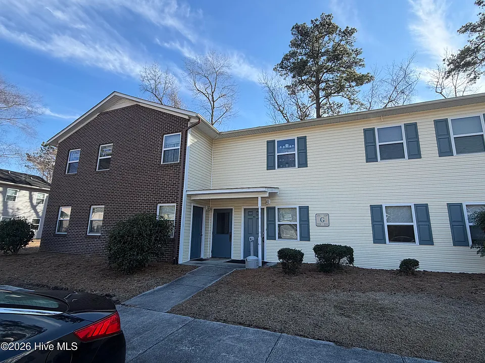 221 Cordell Cir