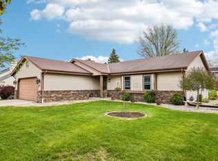 W163N10528 Ridgeview LANE, Germantown, WI 53022