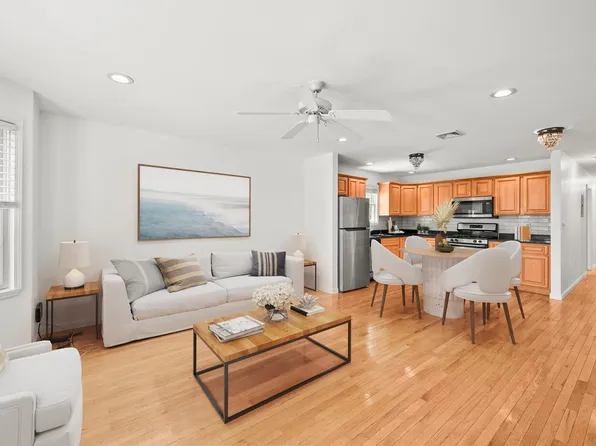 57 Storms Avenue image 16 of 26