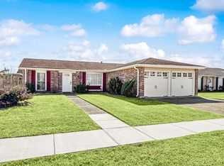 3809 Timberview Ln, Harvey, LA 70058