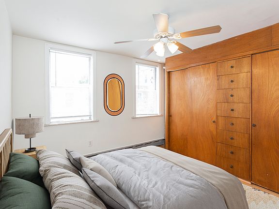4th image of 639 Mountain St