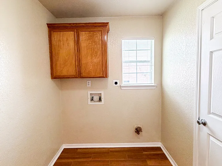 4512 Crested Butte Dr — Photo 17
