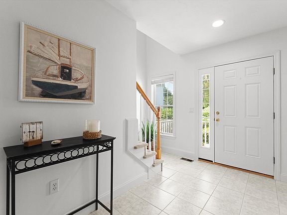 4th image of 2 Berrywood Ct #2