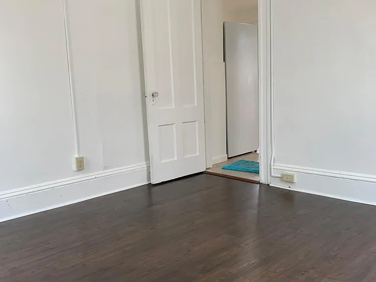133 Smalley St #2 — Photo 3