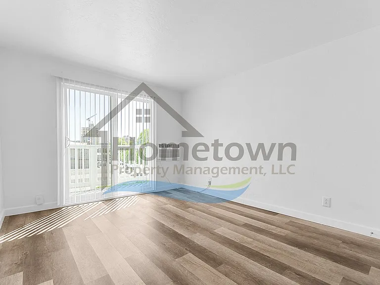 510 N 4th St — Photo 9