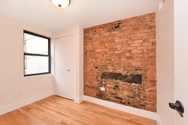 Rented by Dalan Rentals | media 38