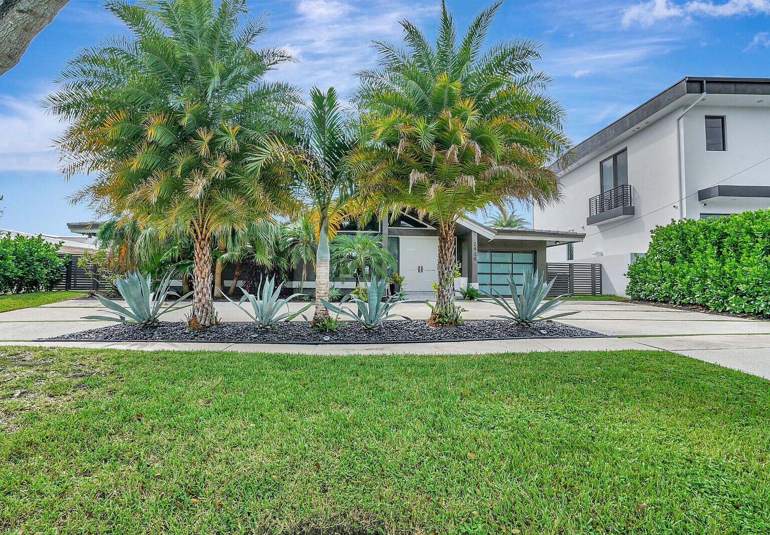 2430 NE 49th St, Lighthouse Pt, FL 33064 MLS RX10925874 Zillow