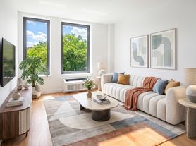 409 Eastern Pkwy