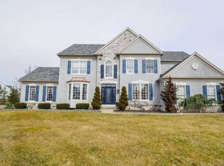 2 Millers Rd, Newtown, PA 18940