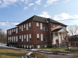 421 Locust St, Curwensville, PA 16833