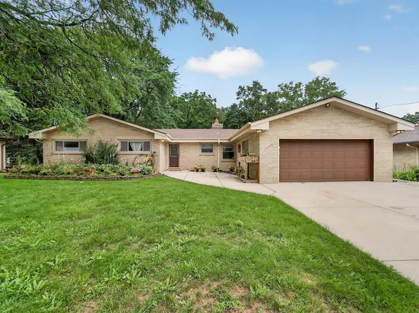 1225 N Osborne BOULEVARD, Racine, WI 53405