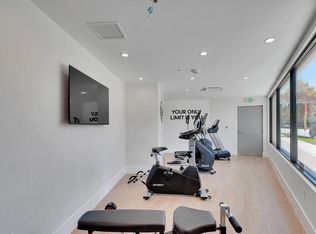 14419 Riverside Dr #202, Sherman Oaks, CA 91423