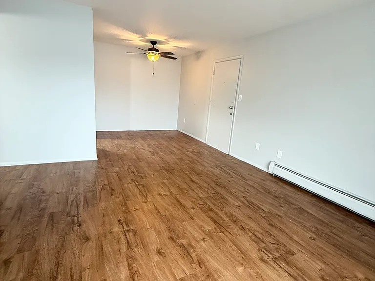 2969 Fourtowers Dr #9 — Photo 2