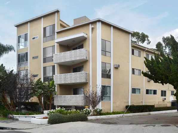 Roxbury Manor, 484 S Roxbury Dr APT 303, Beverly Hills, CA 90212