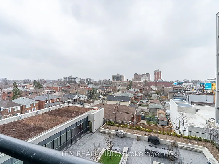 1603 Eglinton Ave W #506 — Photo 18