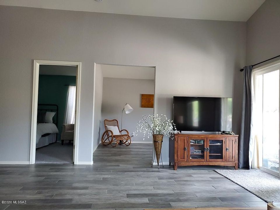 2nd image of 13220 N Hammerstone Ln
