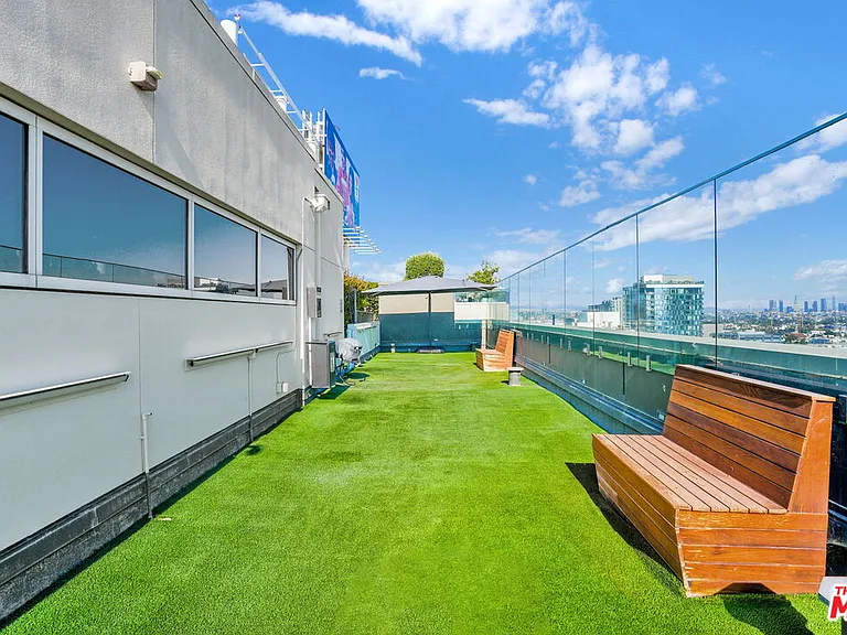 6250 Hollywood Blvd #6F — Photo 48